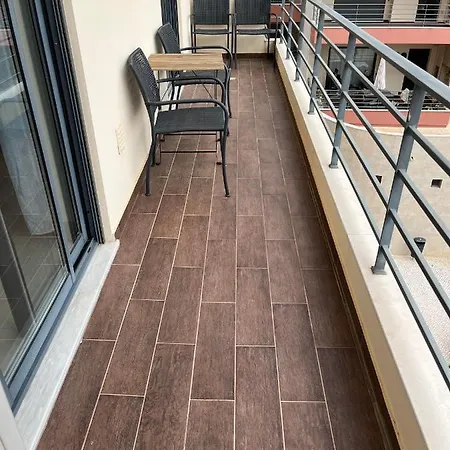 Casa Ensolarada * לאגוּ‏ש